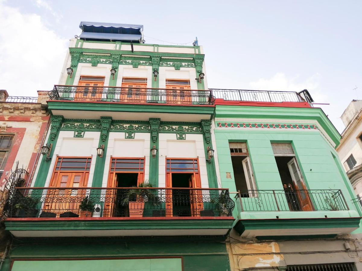 Hostal Neptuno 1915 Havana Exterior photo